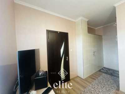 elite realty image