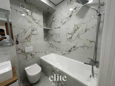 elite realty image
