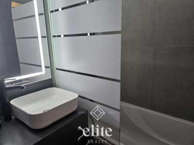 elite realty image