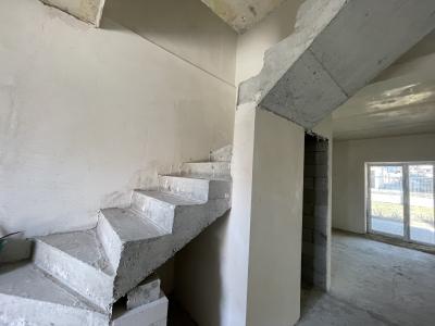 elite realty image