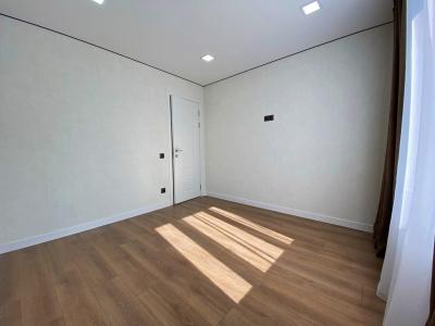 elite realty image