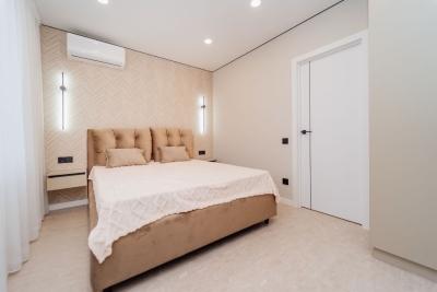 elite realty image