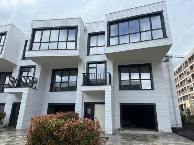 elite realty image