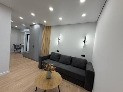 elite realty Str. Regina Elizabeta