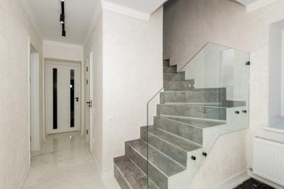 elite realty image