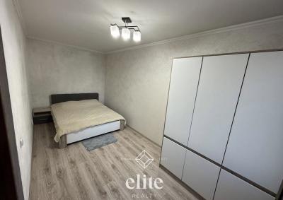 elite realty image
