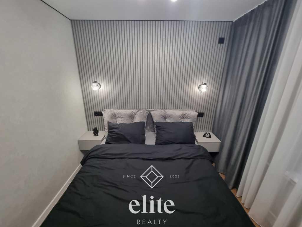 elite realty image