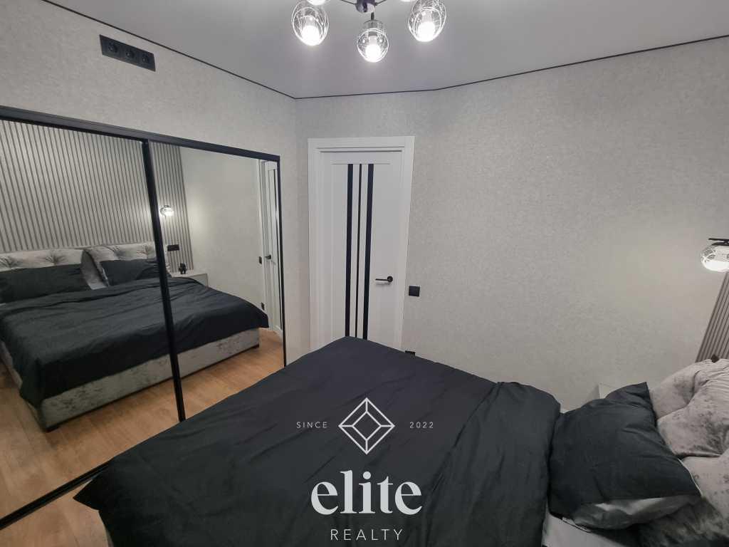elite realty image