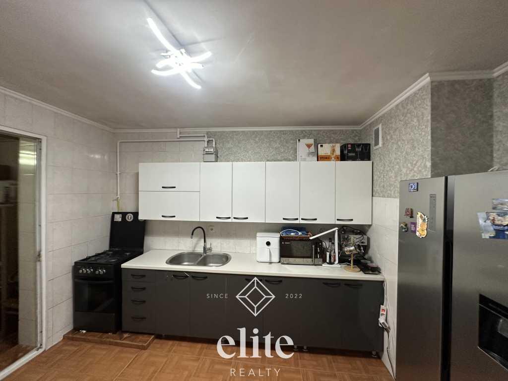 elite realty image