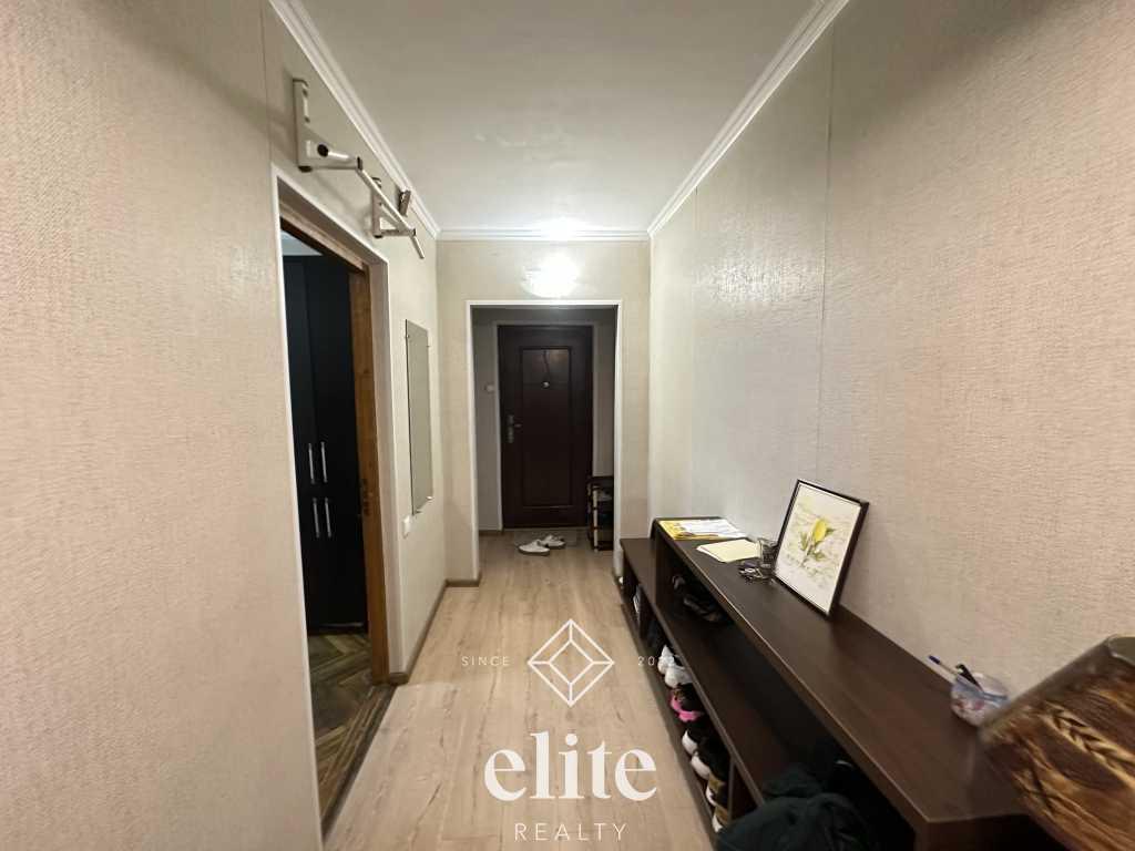 elite realty image