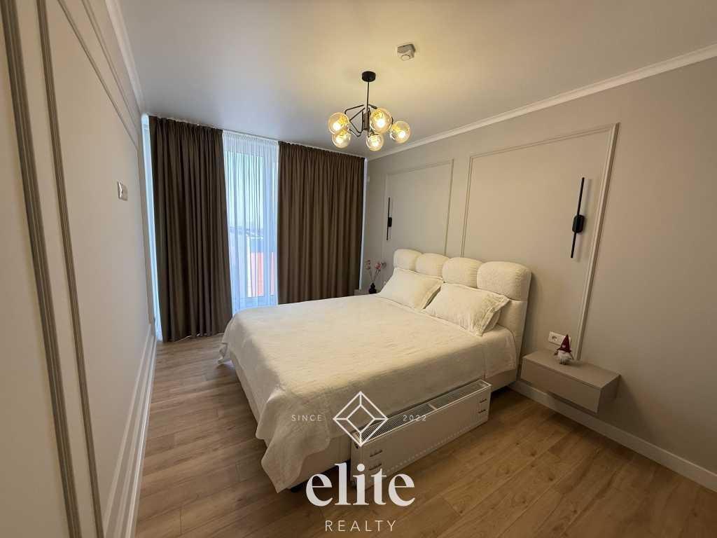 elite realty image