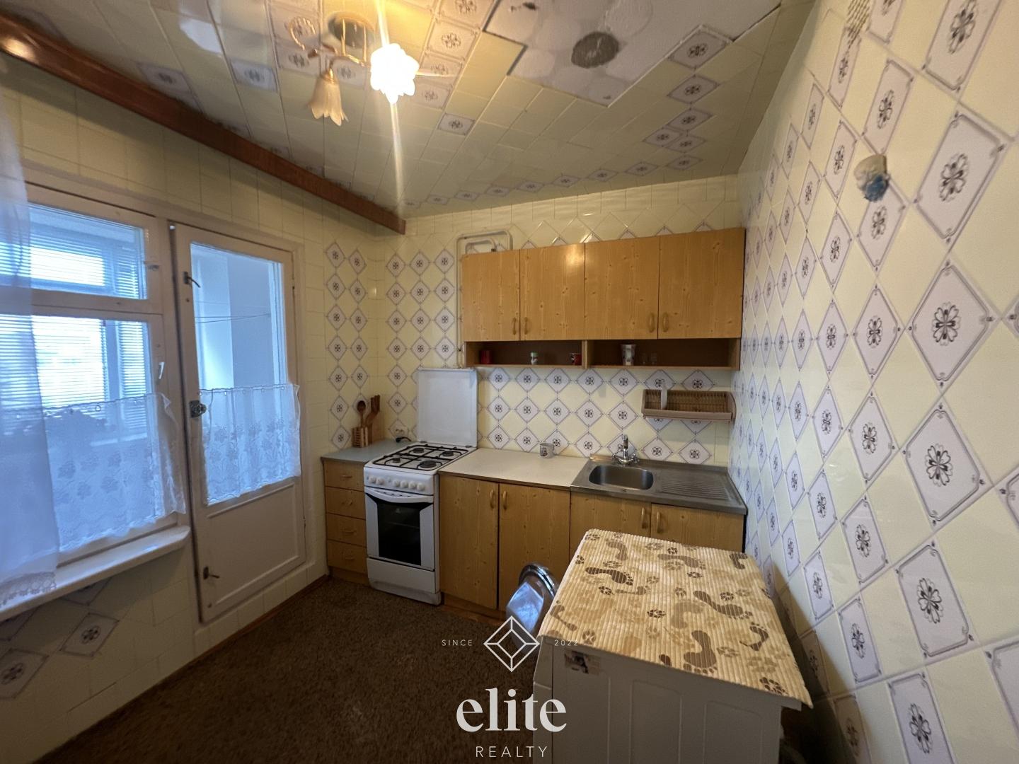 elite realty image