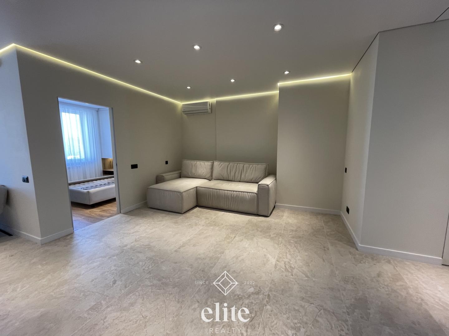 elite realty image