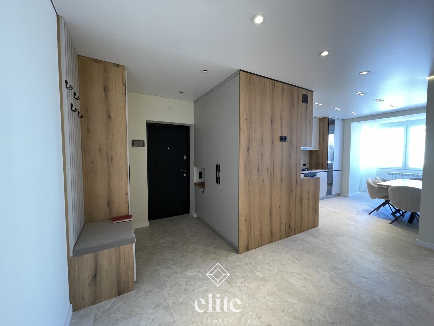 elite realty image