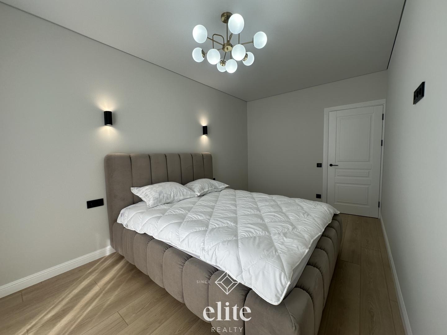 elite realty image