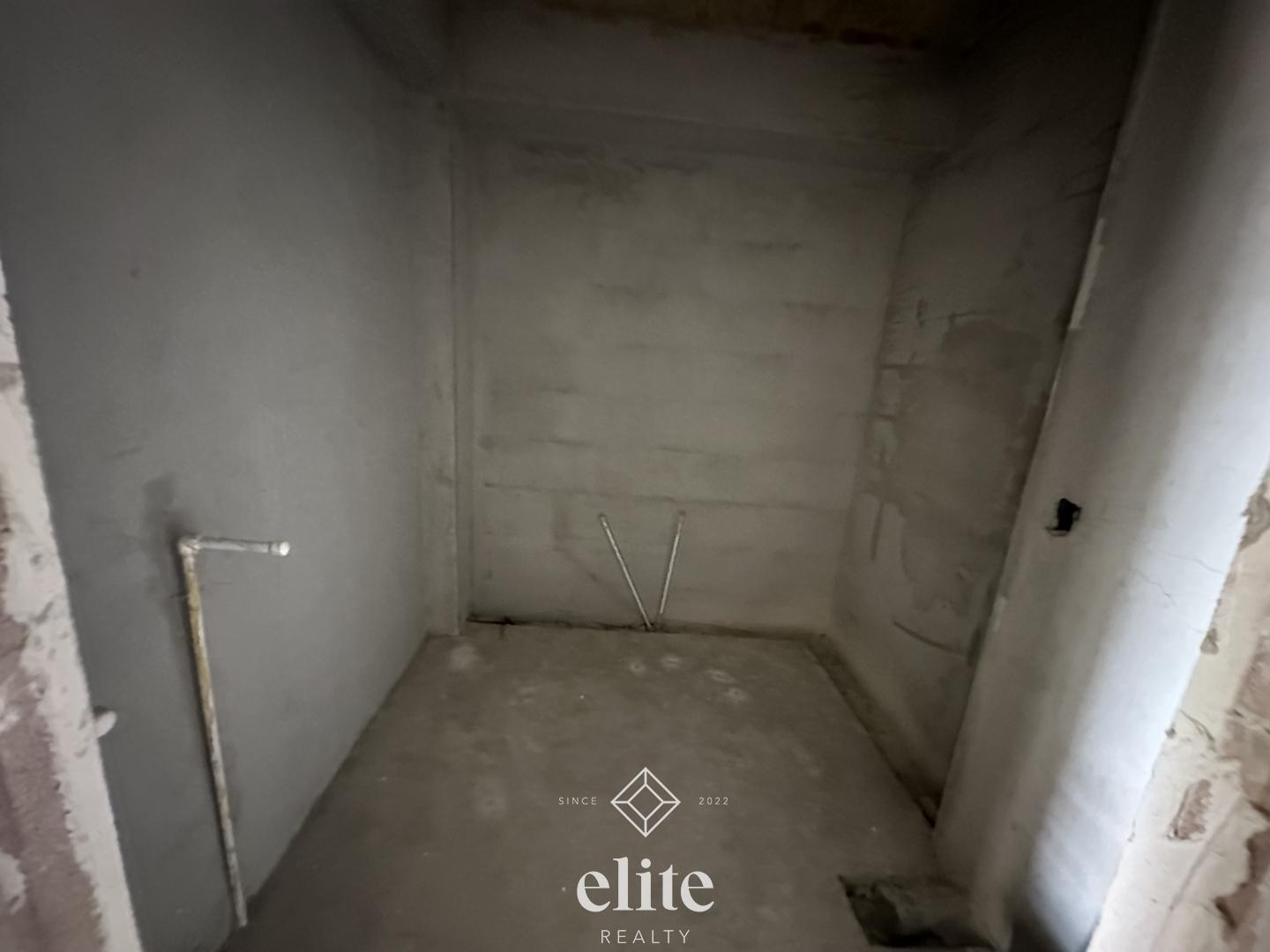 elite realty image