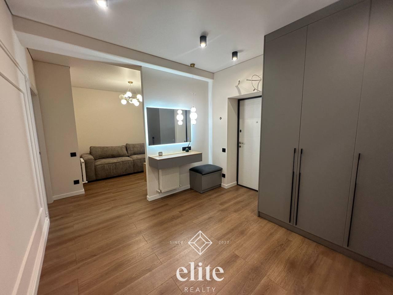 elite realty image