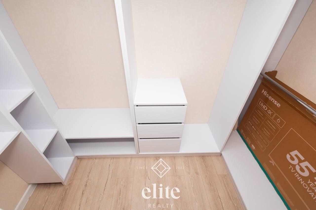 elite realty image
