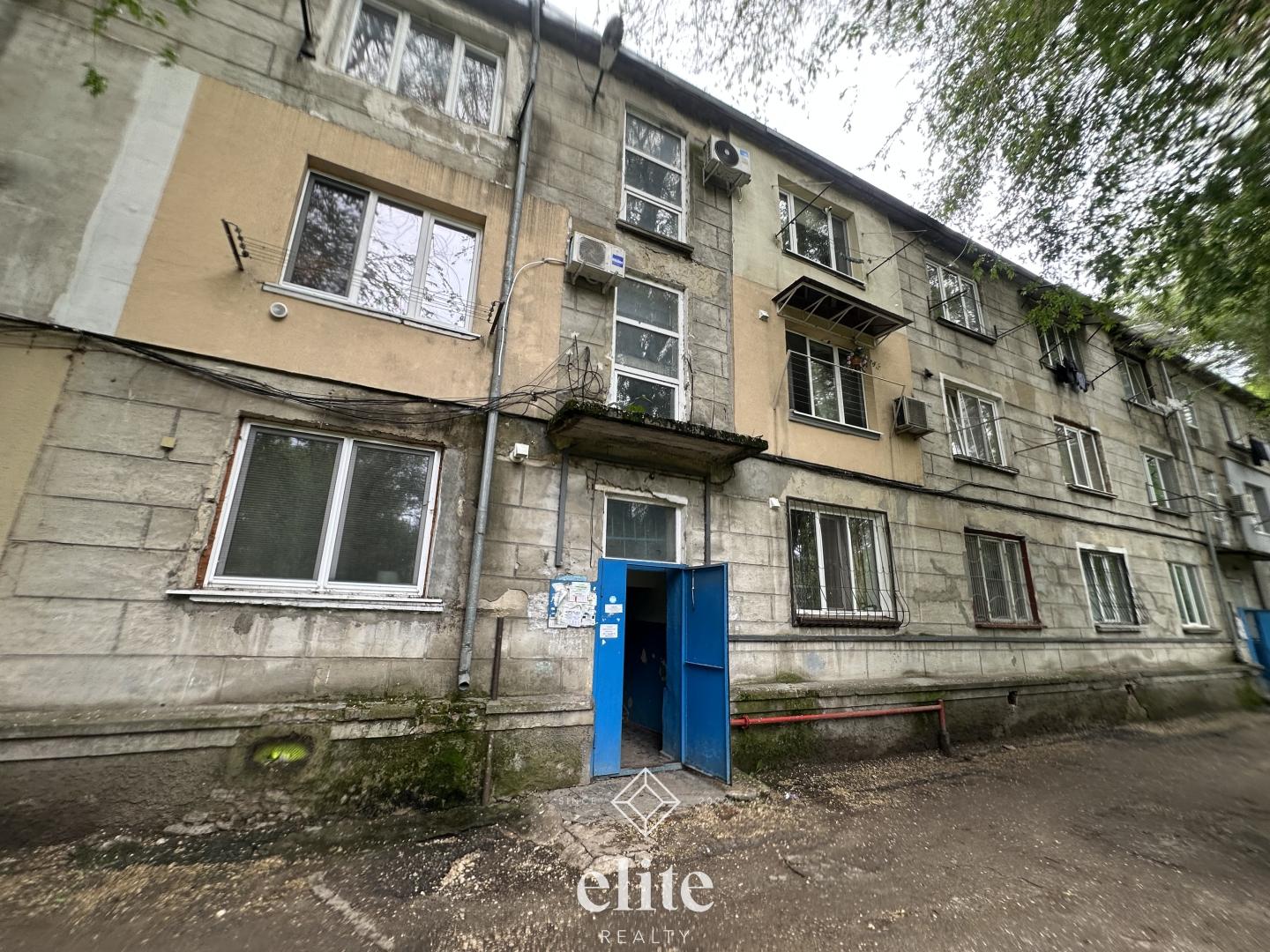 elite realty image