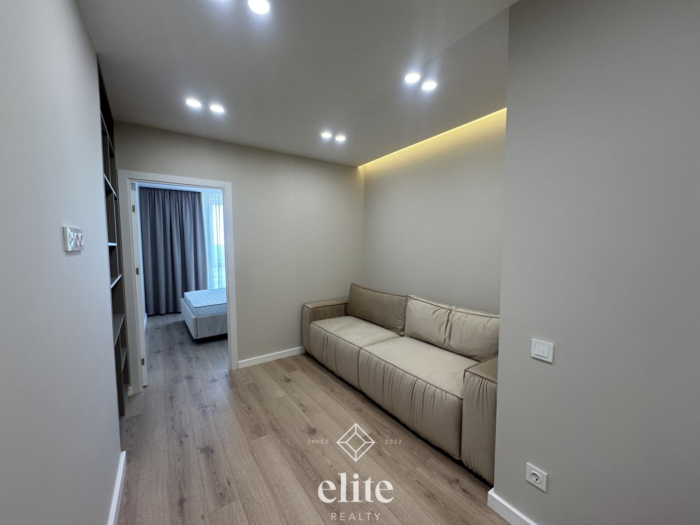 elite realty image