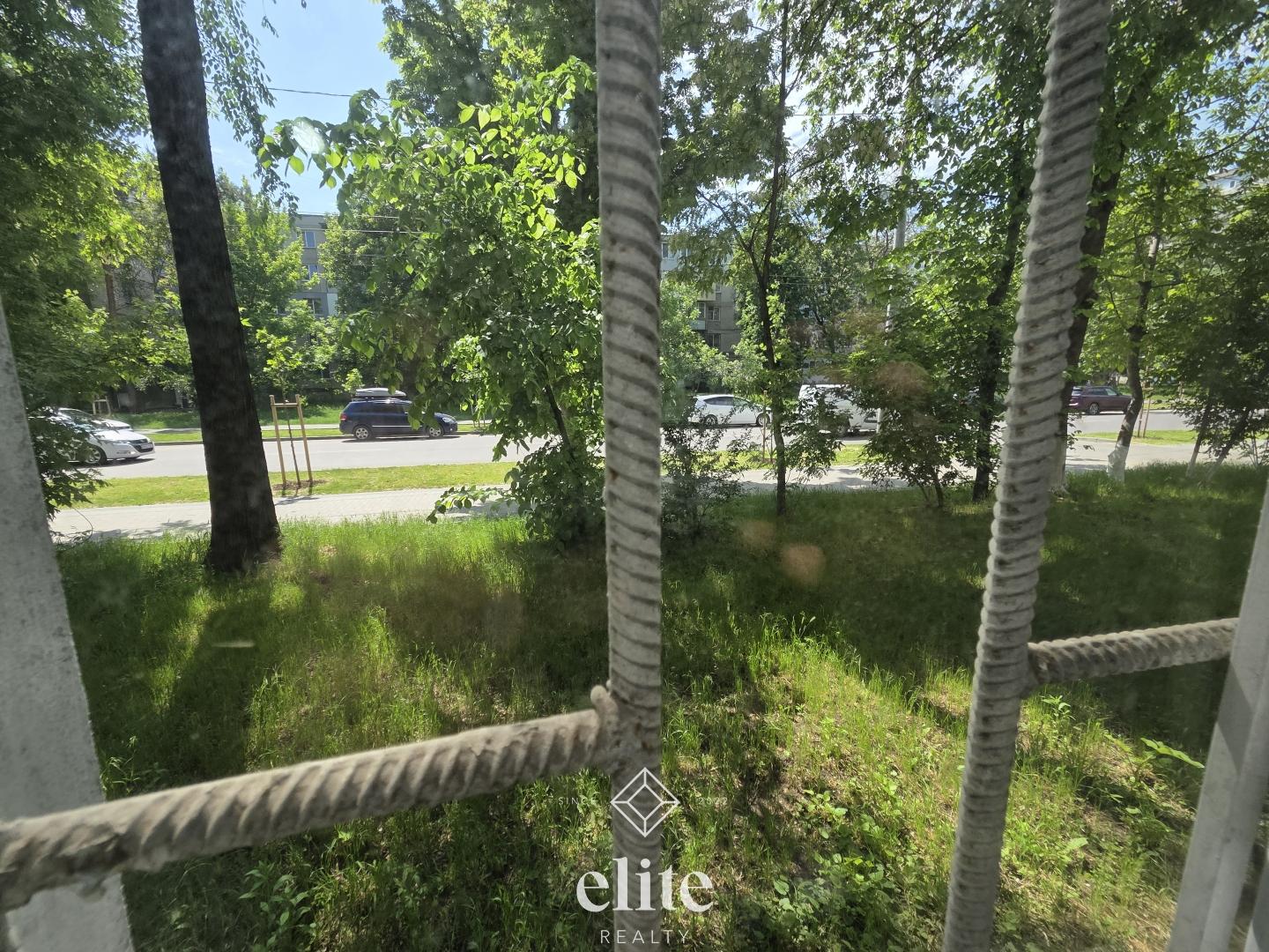elite realty image