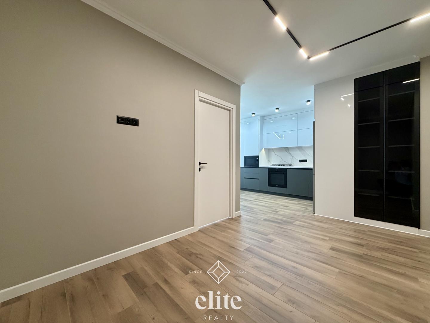 elite realty image