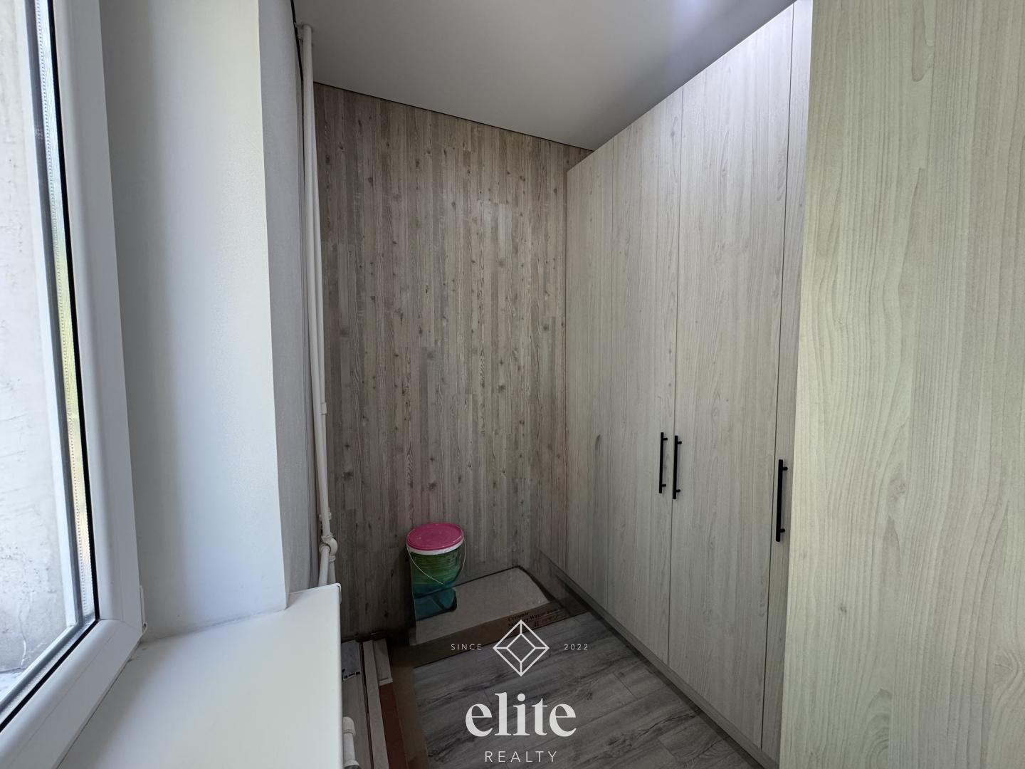 elite realty image