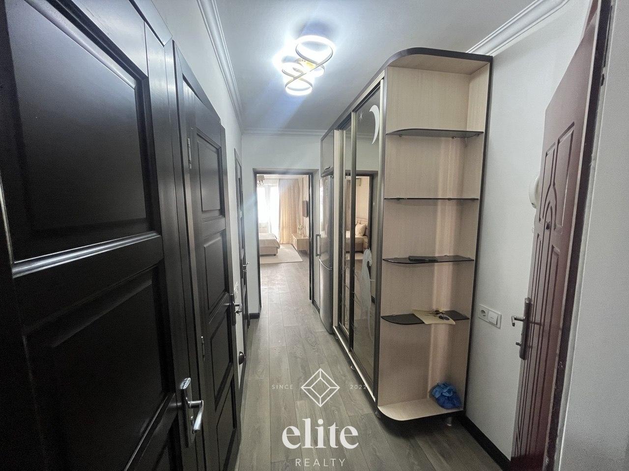 elite realty image