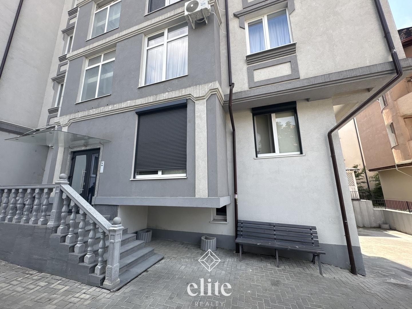 elite realty image