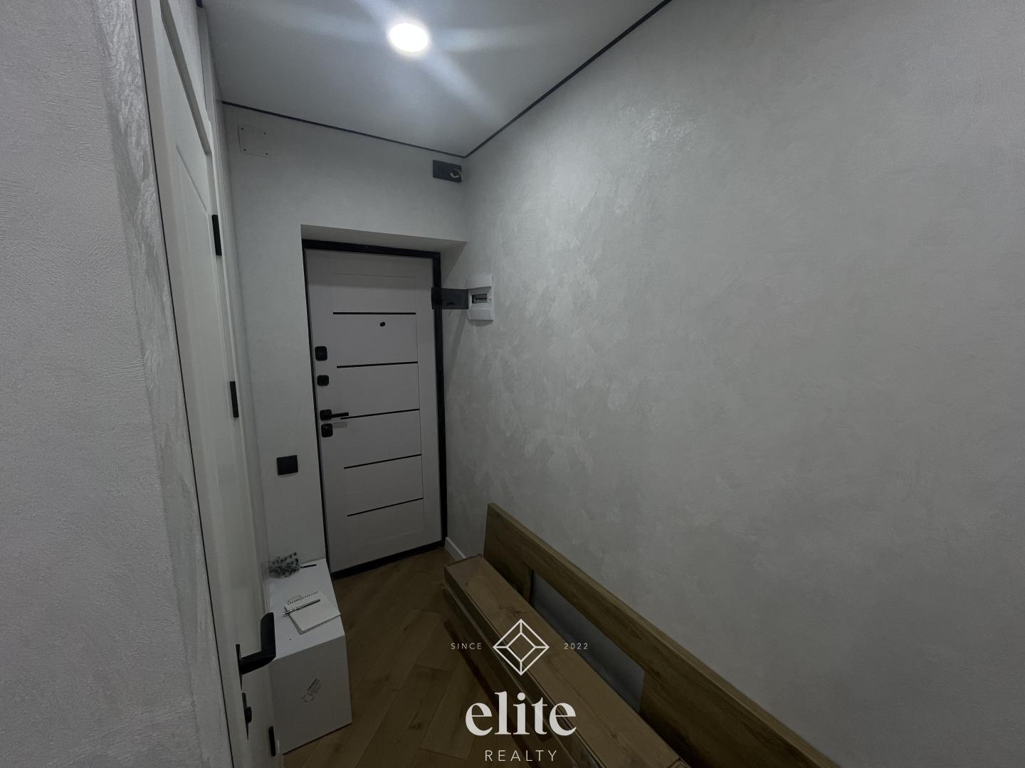 elite realty image