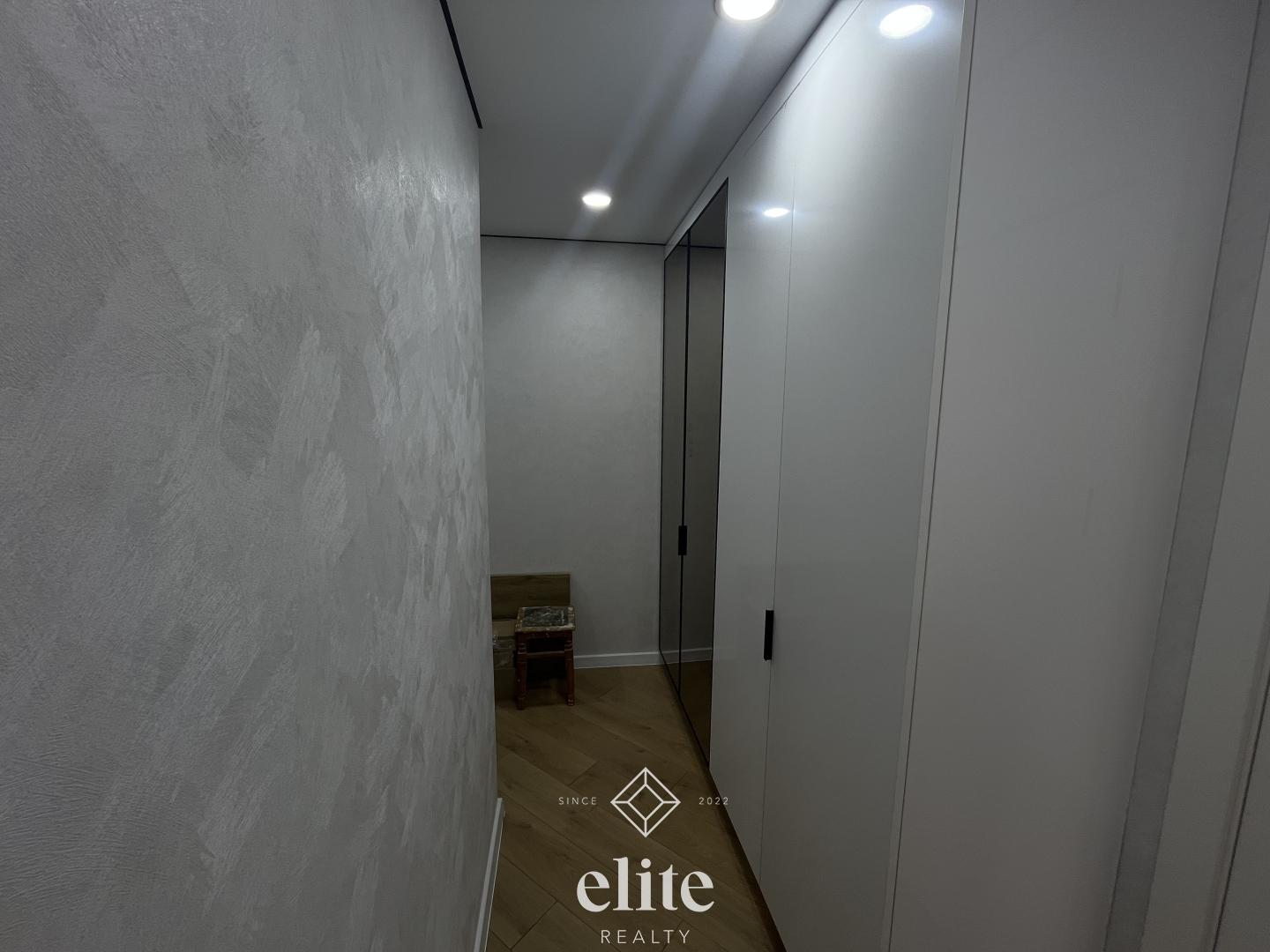 elite realty image