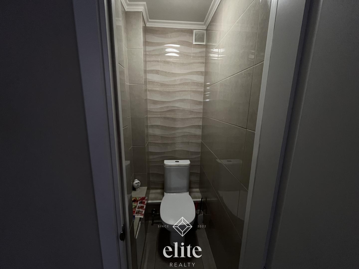 elite realty image