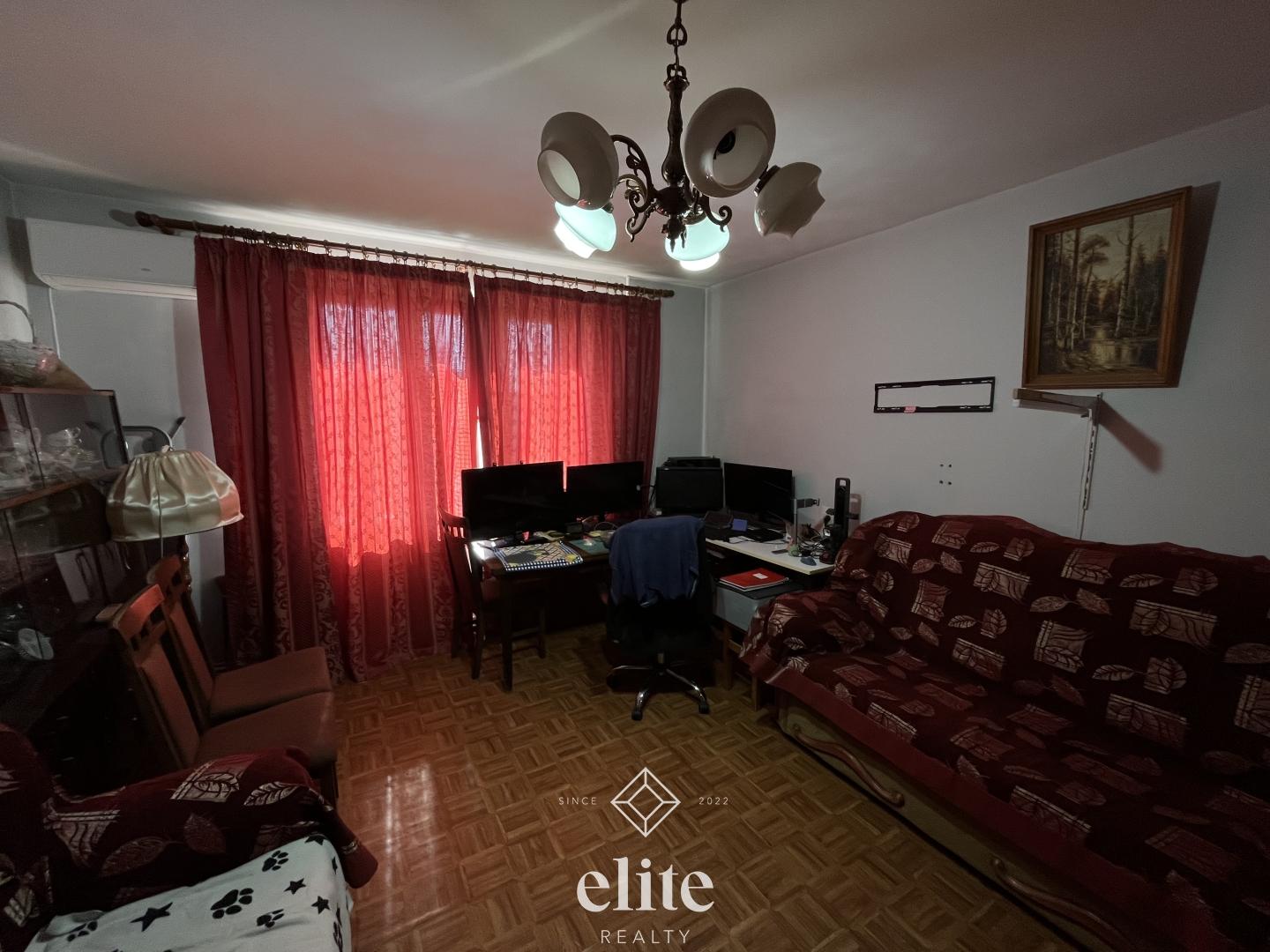 elite realty image