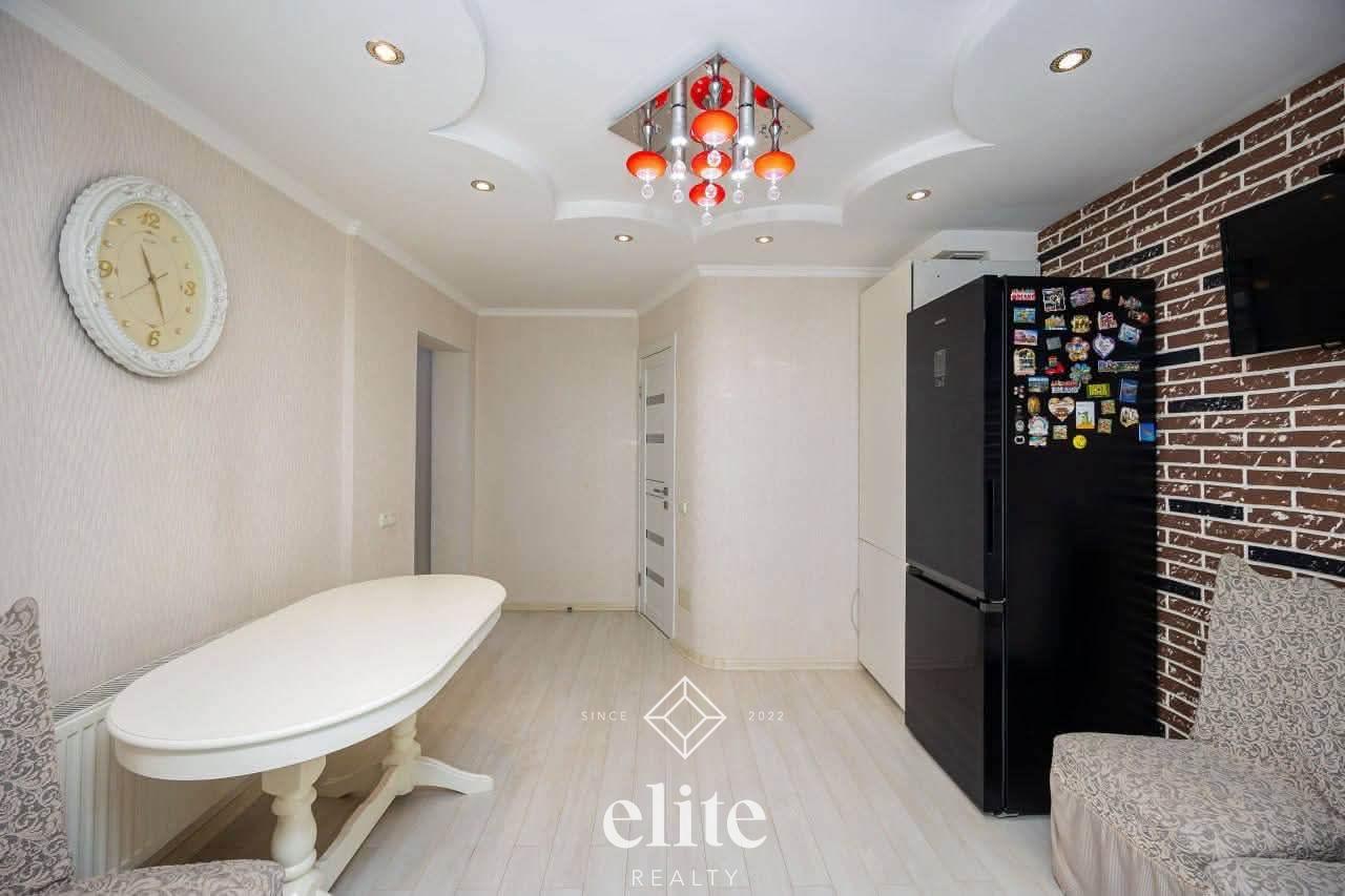 elite realty image