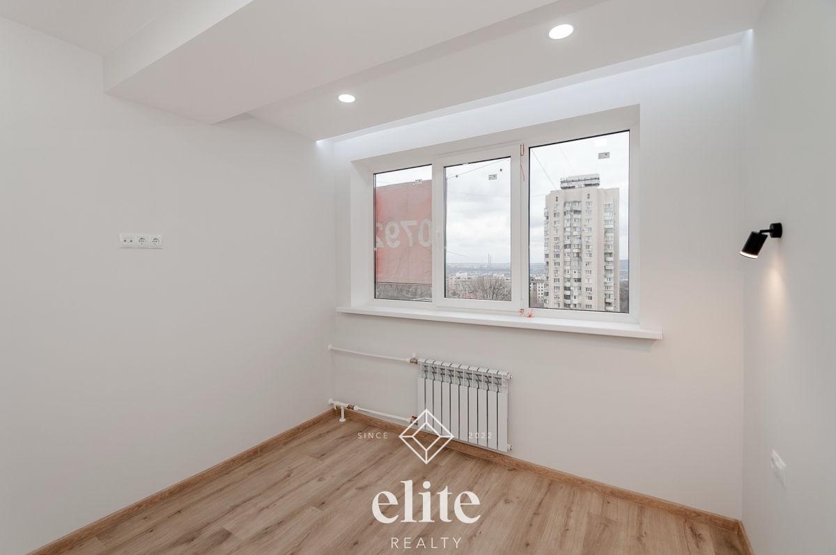 elite realty image