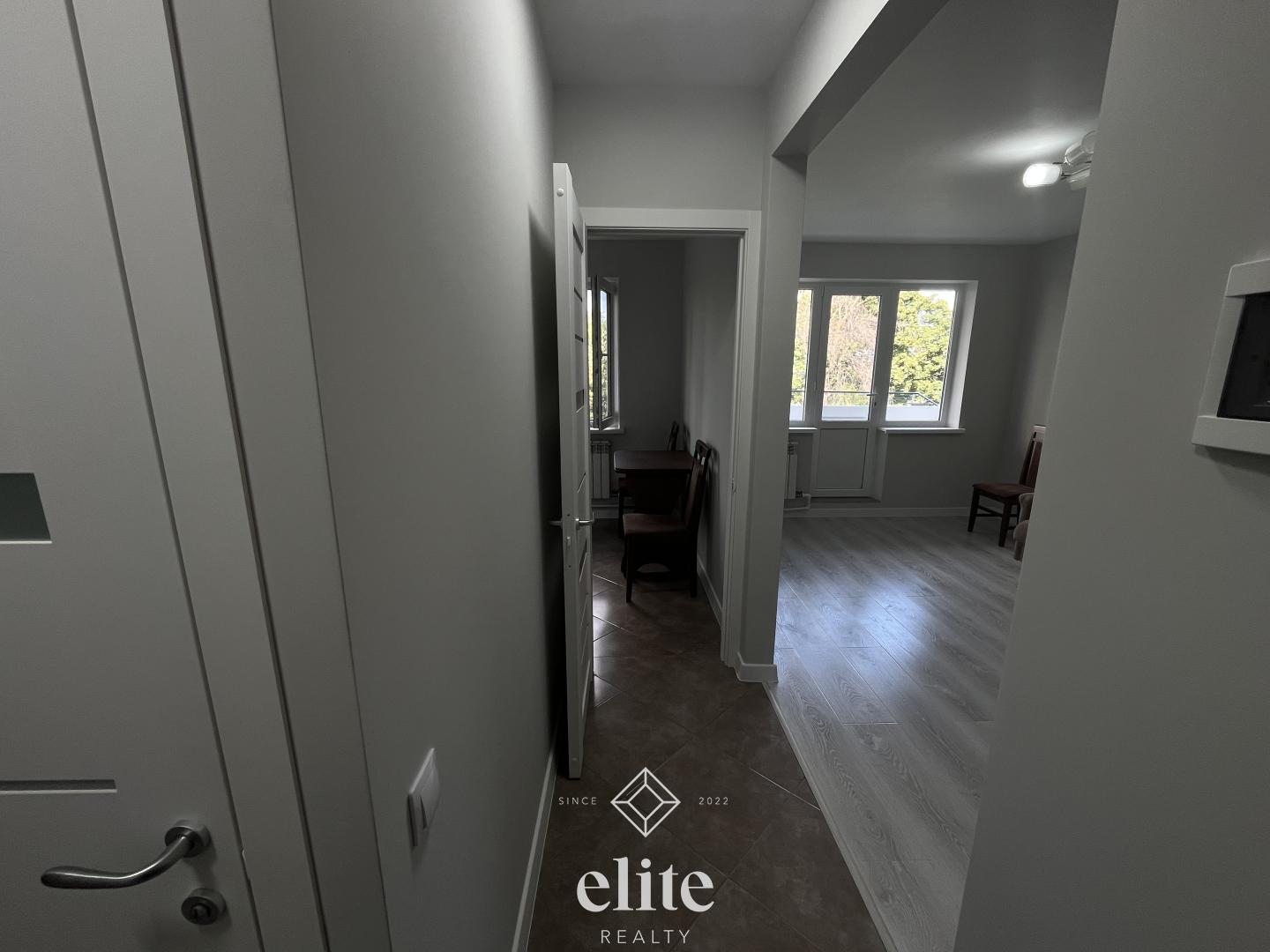 elite realty image