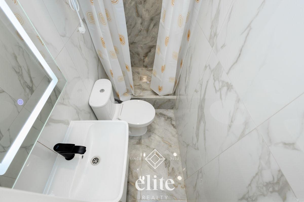 elite realty image