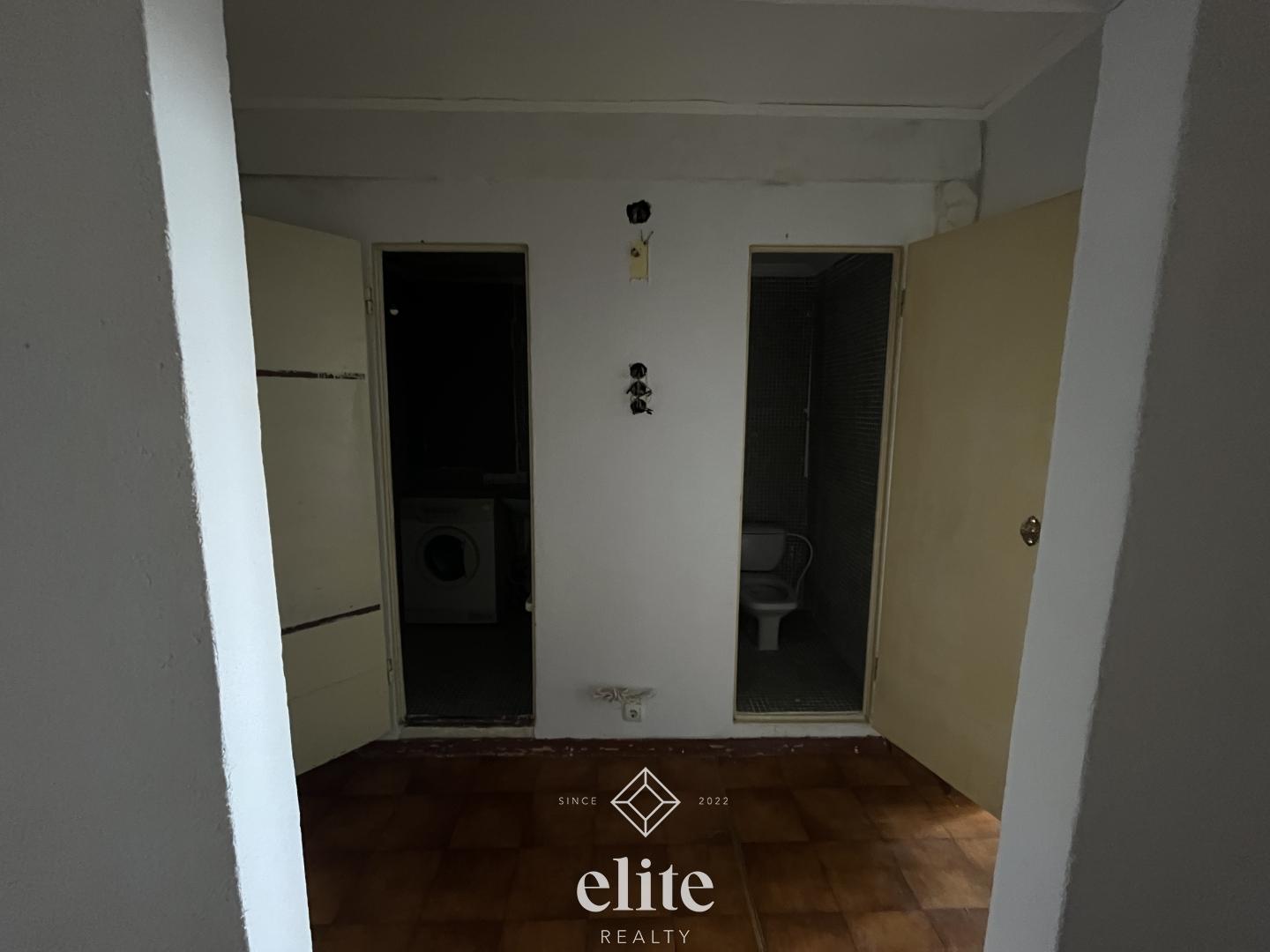 elite realty image