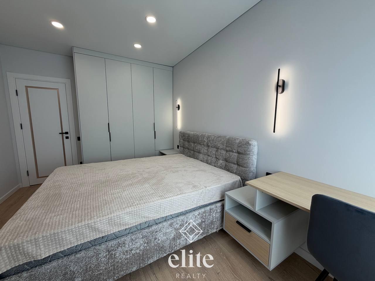 elite realty image