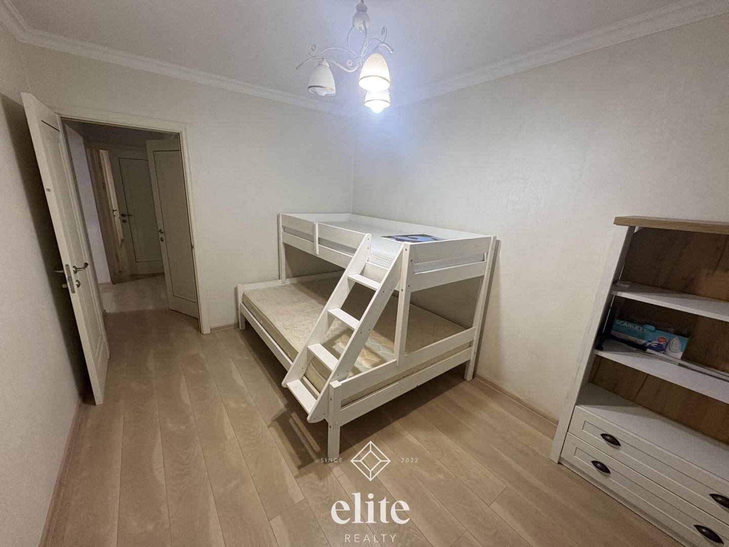 elite realty image