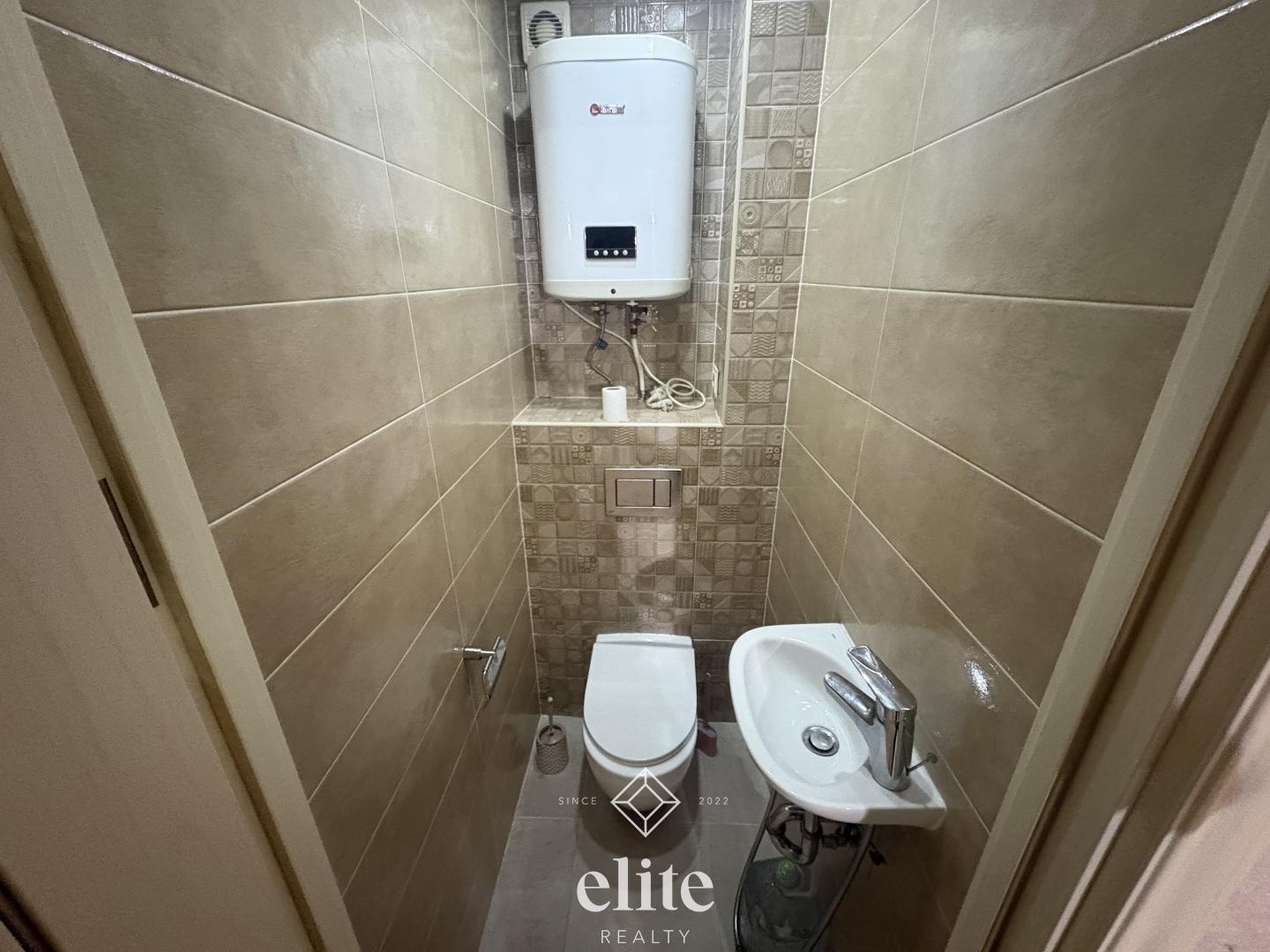 elite realty image