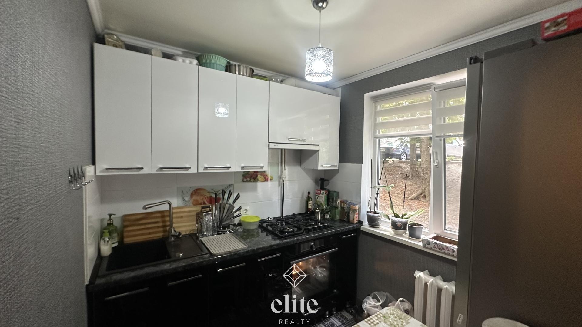 elite realty image