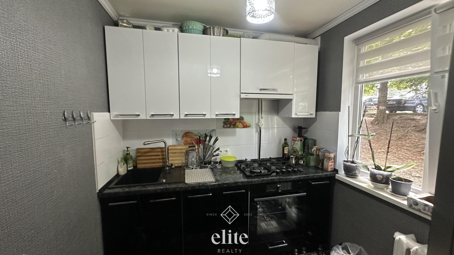 elite realty image