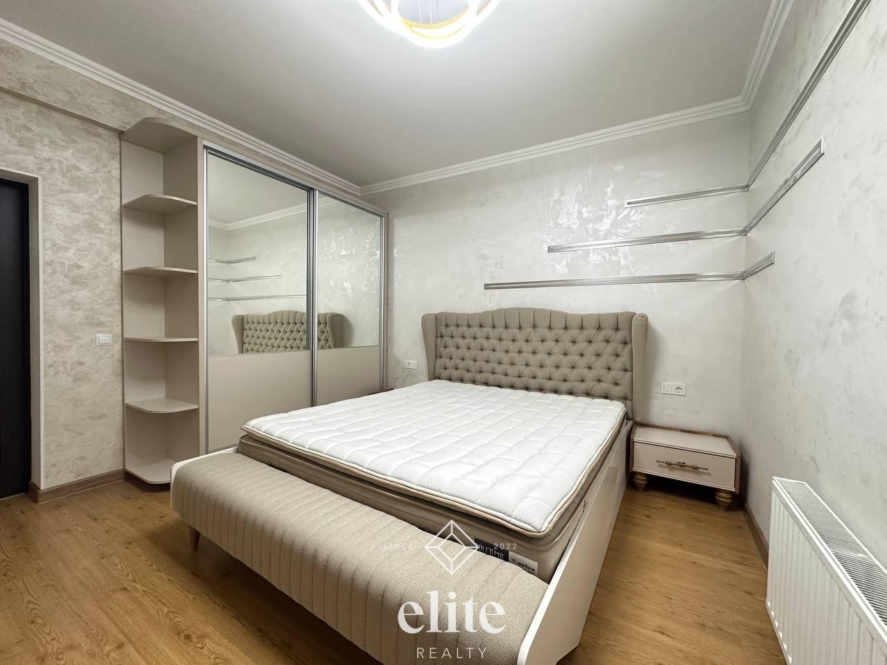 elite realty image