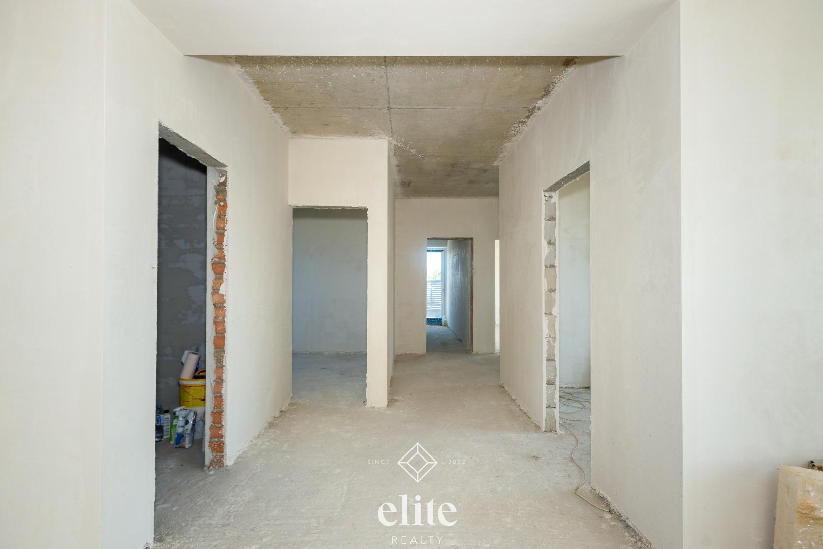 elite realty image