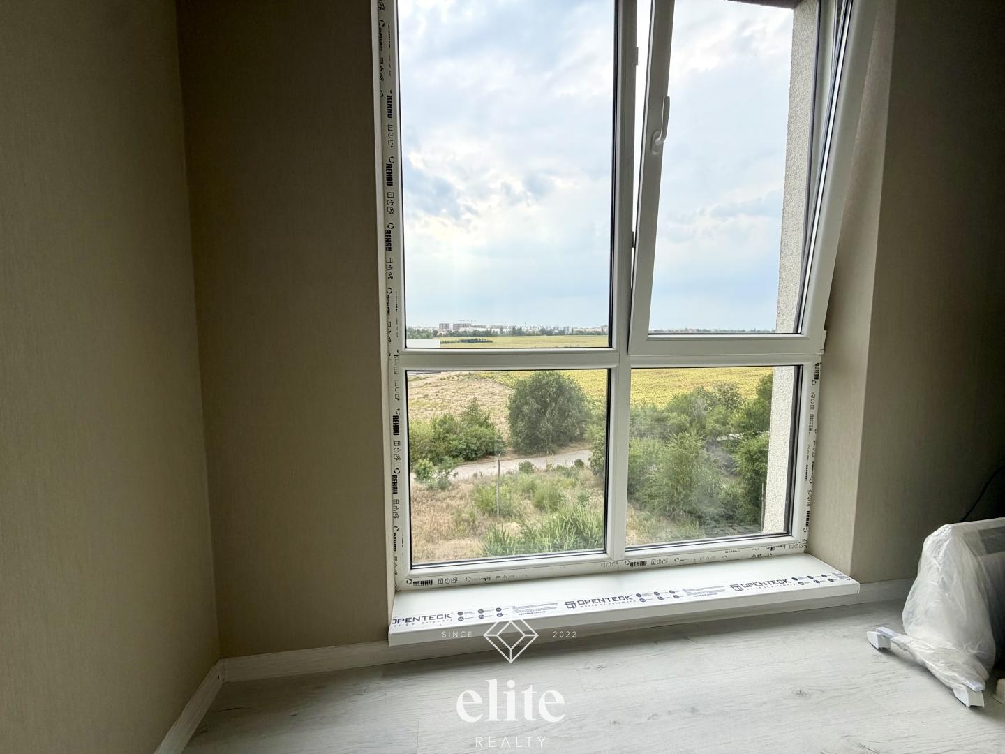 elite realty image